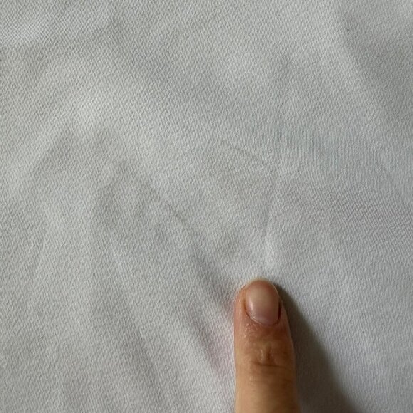 Reoria Women's Size Large in White Sleeveless Bodysuit Comfy & Stylish - Picture 4 of 9